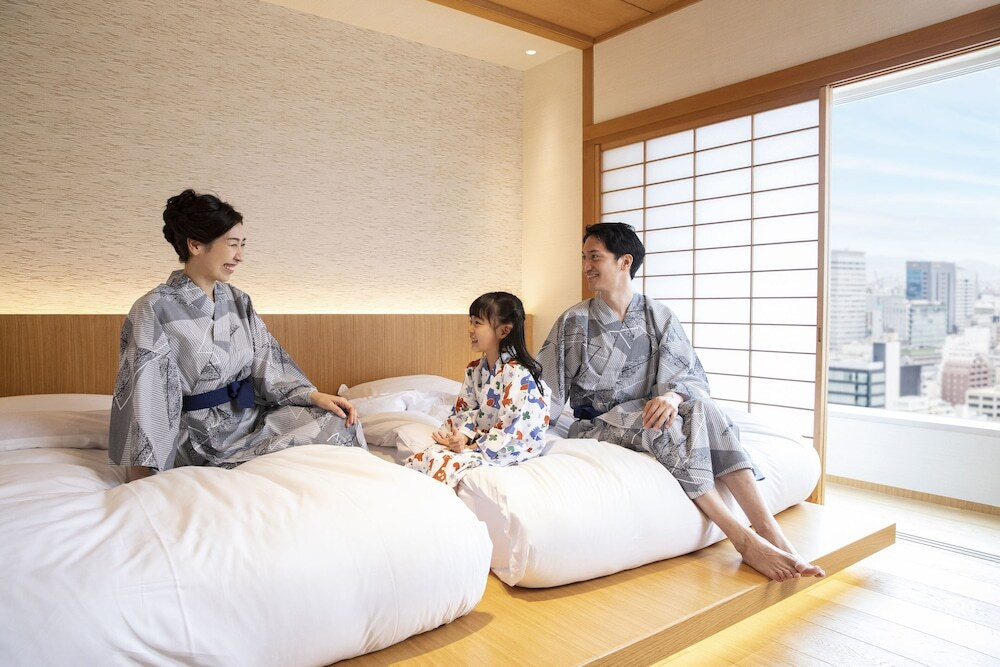 子連れ向けのサービスが充実しているホテルをねらおう！4771076