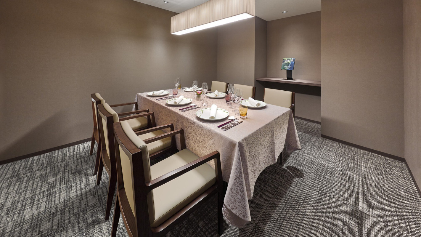 【ザ ダイニング】完全個室