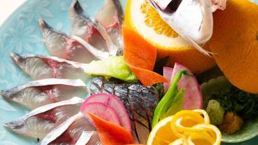 食事・飲み物 / 11