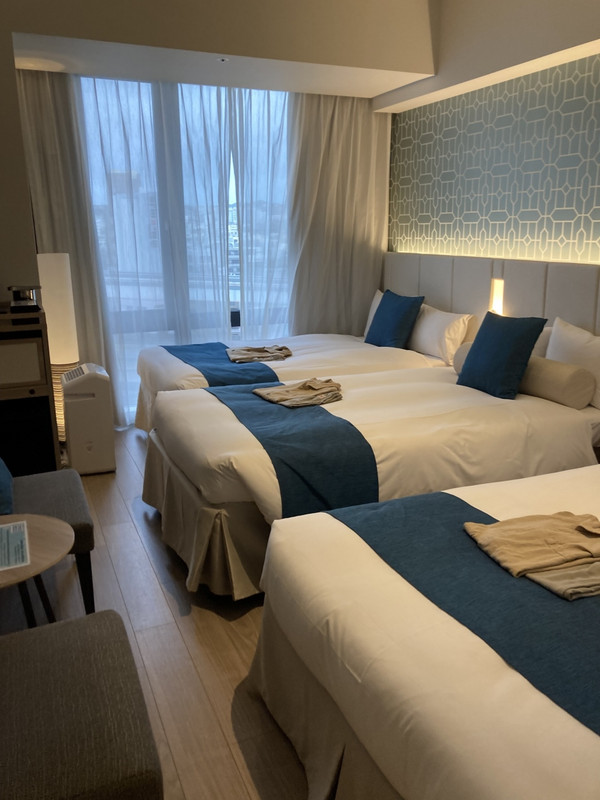 スタンダードツインだと家族連れにはせまいです