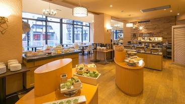 朝食スペース / 12