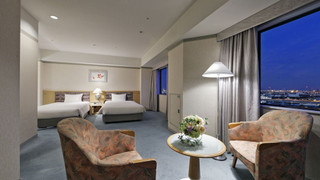 ファミリー 4 人部屋 4 ベッドルーム (デラックスツインルーム エクストラベッド 2台)