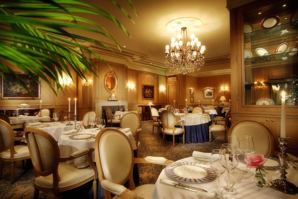 専用ラウンジが使えるお部屋でラグジュアリーなホテルステイを4253046