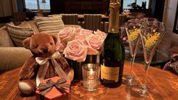 【東京】誕生日におすすめのホテル13選｜記念日プラン＆サプライズも♡