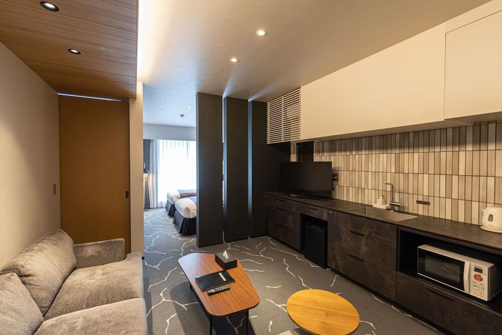 客室内のダイニングエリア