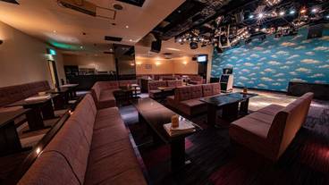 カラオケ ルーム / 18