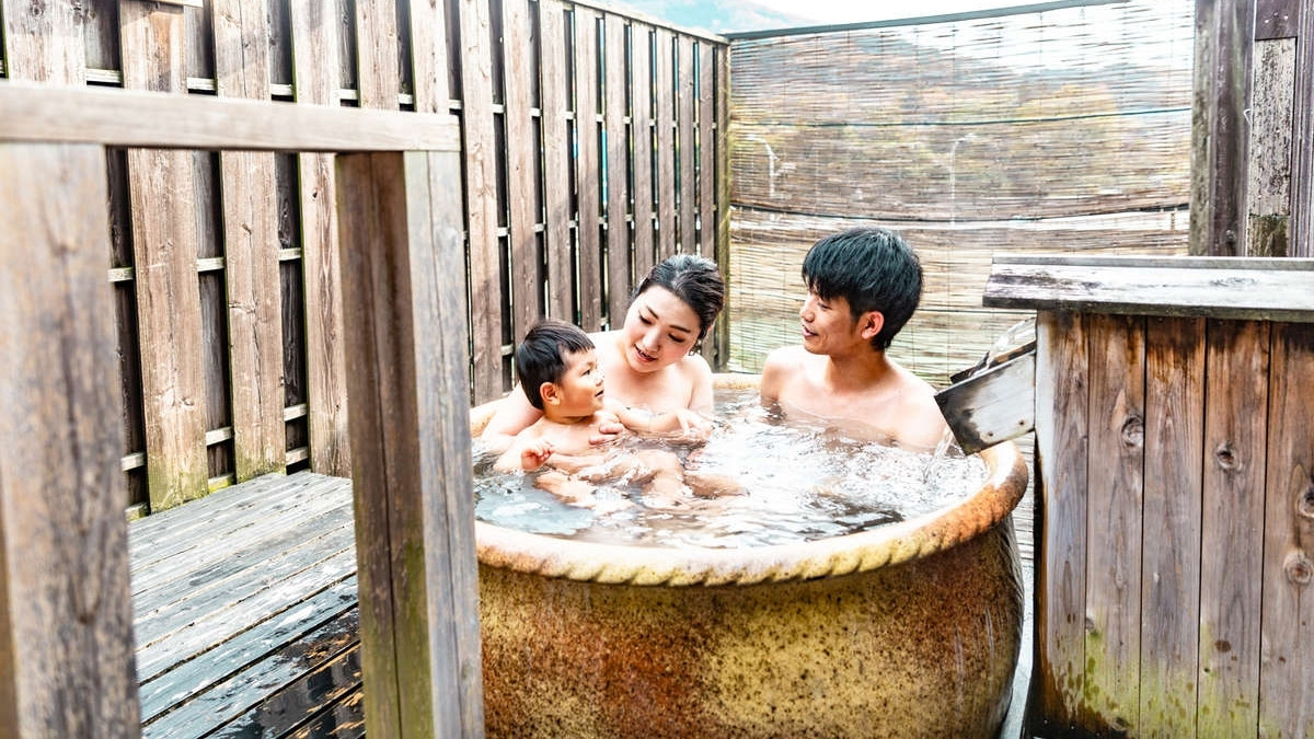 和室や貸切風呂で快適に滞在できる料理自慢のお宿4376761