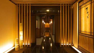 旅館のお食事処 / 14