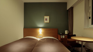 ハリウッド ツイン ルーム（喫煙）