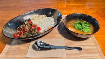 食事・飲み物 / 2