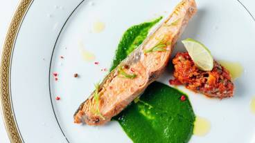 食事・飲み物 / 15