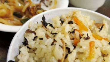 フード コート / 1