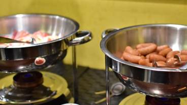 食事・飲み物 / 10