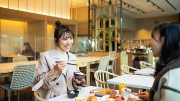 朝食ビュッフェ / 3