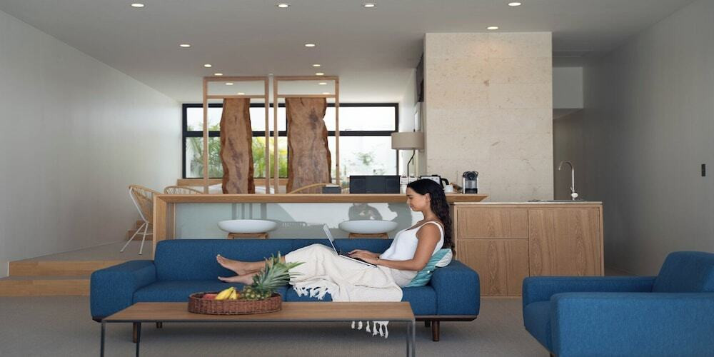 リビング エリア