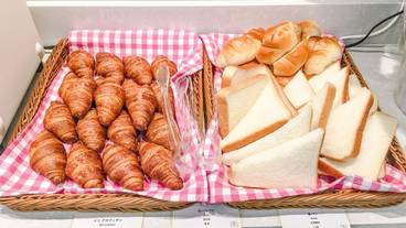 朝食ビュッフェ / 3