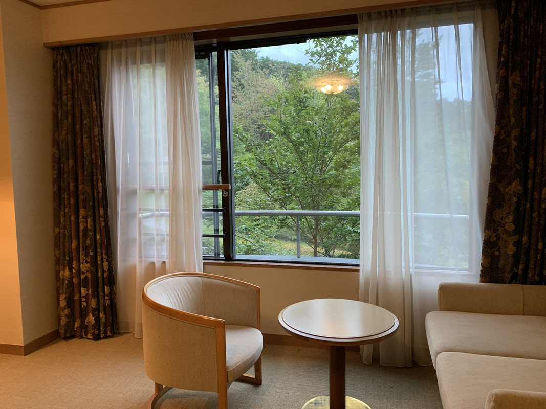 部屋から