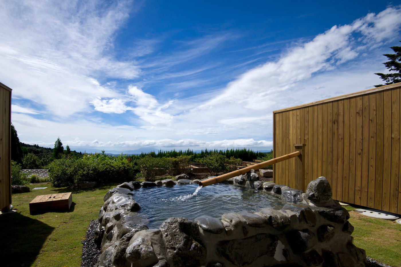 絶景貸切温泉プールでこの上ない贅沢な時間を♡3463706