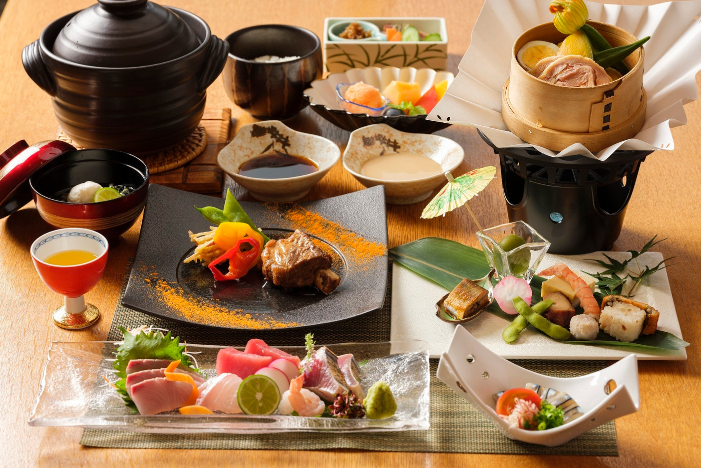 しゃぶしゃぶや郷土料理も堪能できる♡プール付きの贅沢ヴィラ4022230