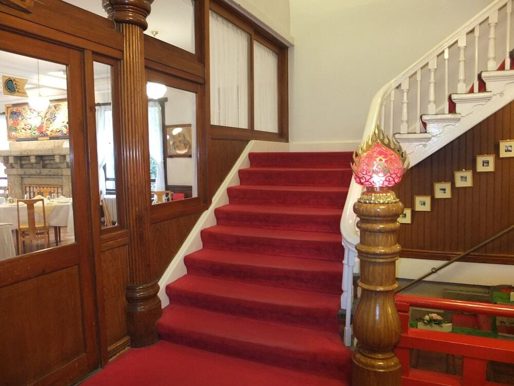 1. 日光金谷ホテル (栃木県日光市)4064312