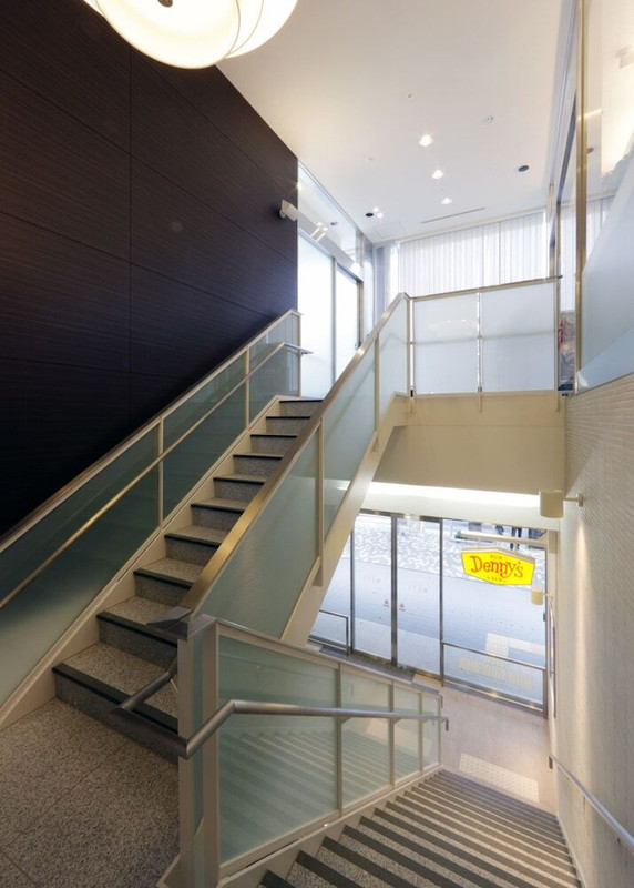 内部エントランス