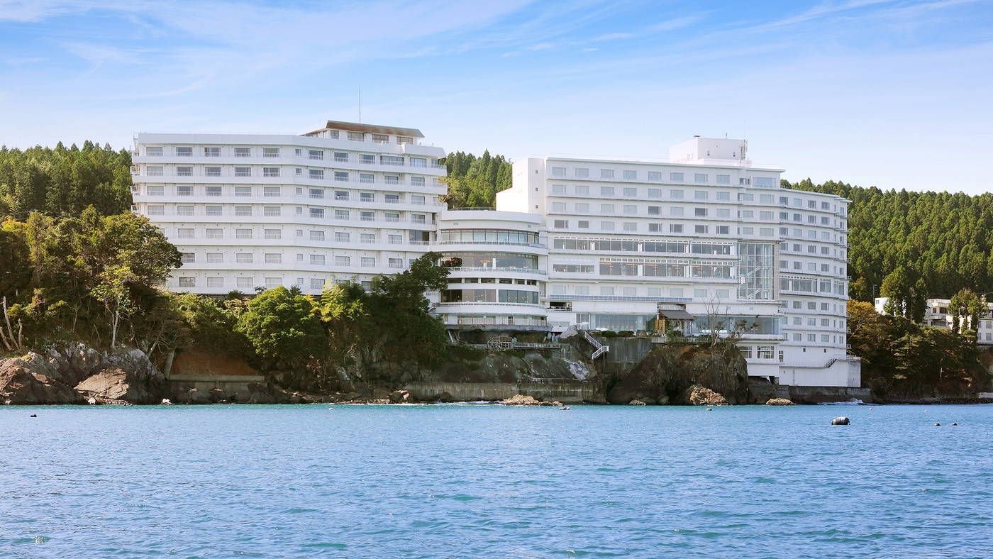 志津川湾の絶景×三陸の海の幸を堪能3963698