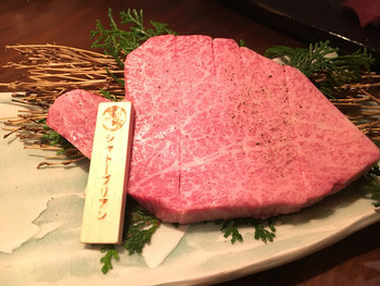 「飛騨牛一頭家 銀座 馬喰一代」料理 1221188 飛騨牛「最とび」極上シャトーブリアン