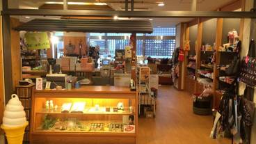 ギフト ショップ / 15