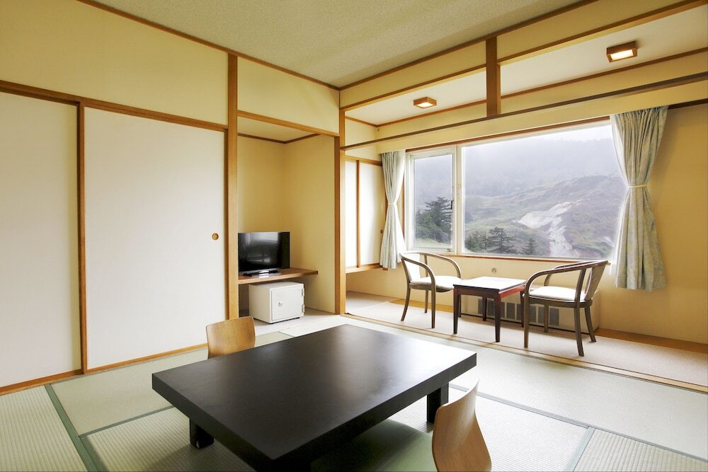 1.名物“空吹”がみえる！「万座温泉 万座ホテルジュラク」4088293