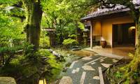 山中温泉 胡蝶（ヤマナカオンセン コチョウ）