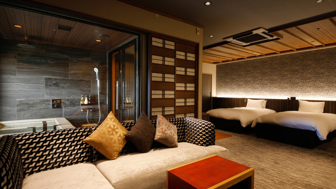 ハイフロア 展望風呂付デラックス洋室