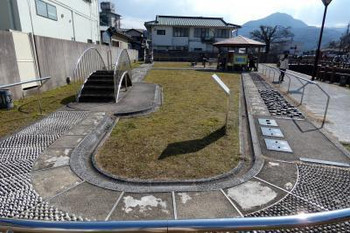 ちょっと変わった公園で健康チェック！4070026