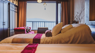 ユニバ セミスイート 5階 禁煙