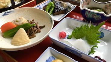 食事・飲み物 / 5