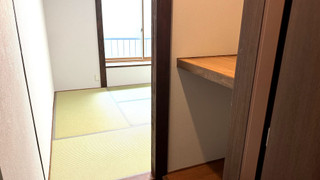 和室6畳＋5畳ロフト バス・トイレ共同 (駐車場提供なし)