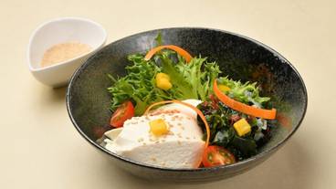 食事・飲み物 / 4