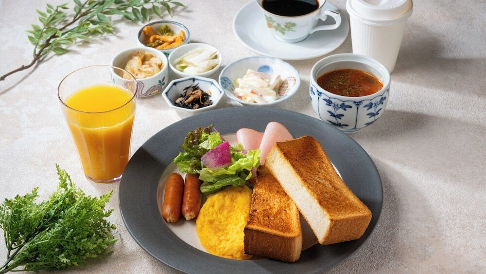 朝食