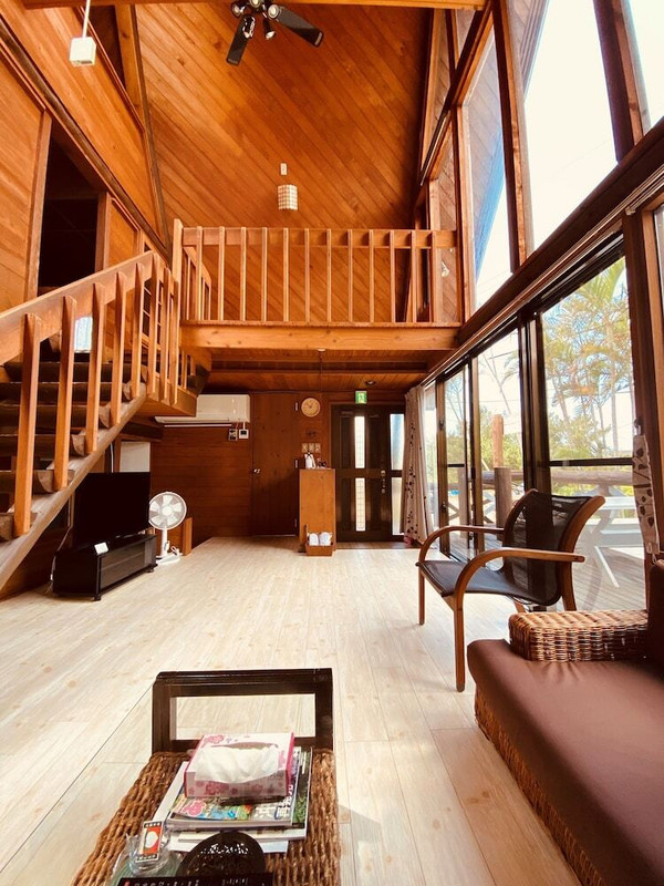 リビング エリア