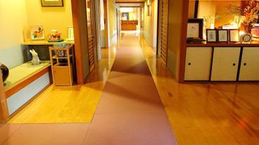 施設内の設備 / 1