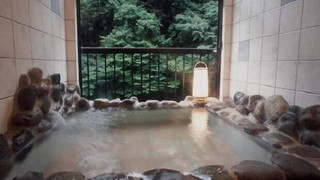 朴の間「半露天風呂付」