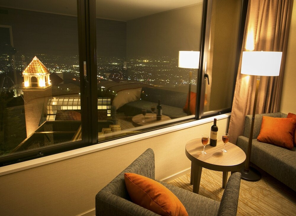 フルーツ王国・山梨の旬をパフェで味わうホテル3483837