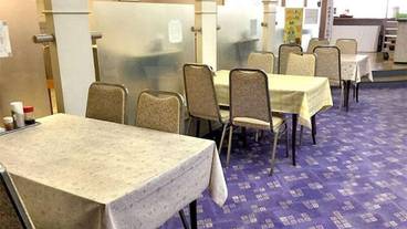 朝食スペース / 8