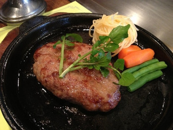 「ステーキハウス蜂」 料理 16044236 こちらはジャポネソース版です。