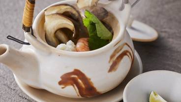 食事・飲み物 / 23