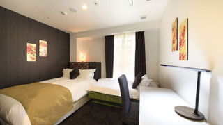 スーペリアダブルルーム 喫煙 (ダブルベッド1台) [大人3名様よりソファーベッドをご用意]