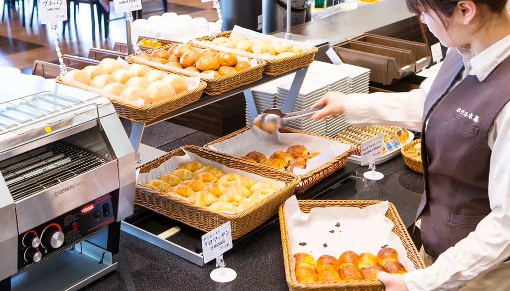 好きなものを好きなだけ
和洋朝食バイキング / 2