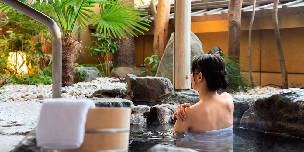 プチ宿の温泉で、人目を気にせずのんびり3968080