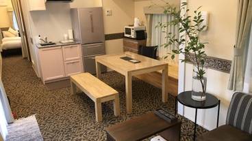 グランピングコテージのキッチン例 / 11