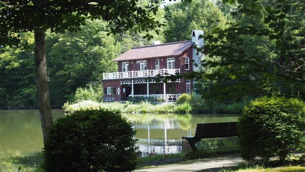 高原の四季を感じる
「軽井沢タリアセン」へ / 1