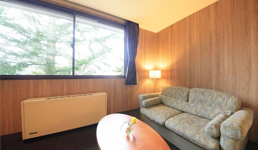 和室から洋室まで
豊富な客室タイプ！
 / 4